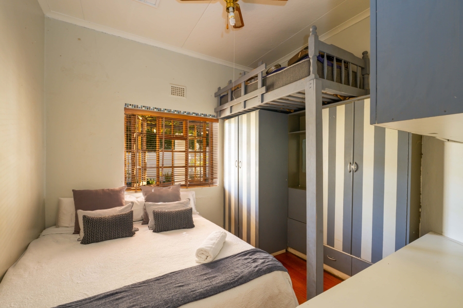 5 Bedroom Property for Sale in Langerug Western Cape